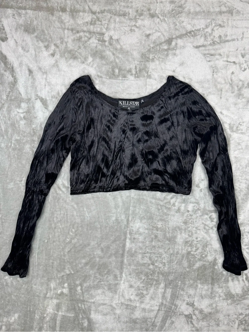 Killstar Midnight Velvet Long Sleeve Crop Top Black Crushed Velvet Goth Emo XL - Picture 2 of 9
